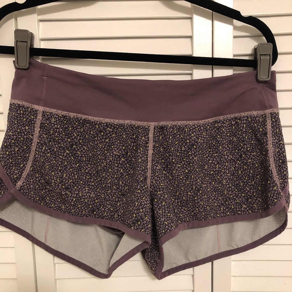 Lululemon Speed Shorts 2.5